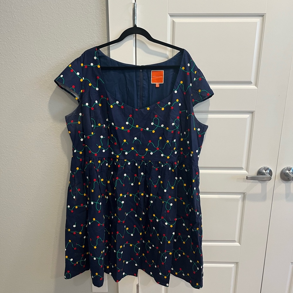 Modcloth Christmas Light Dress 4x